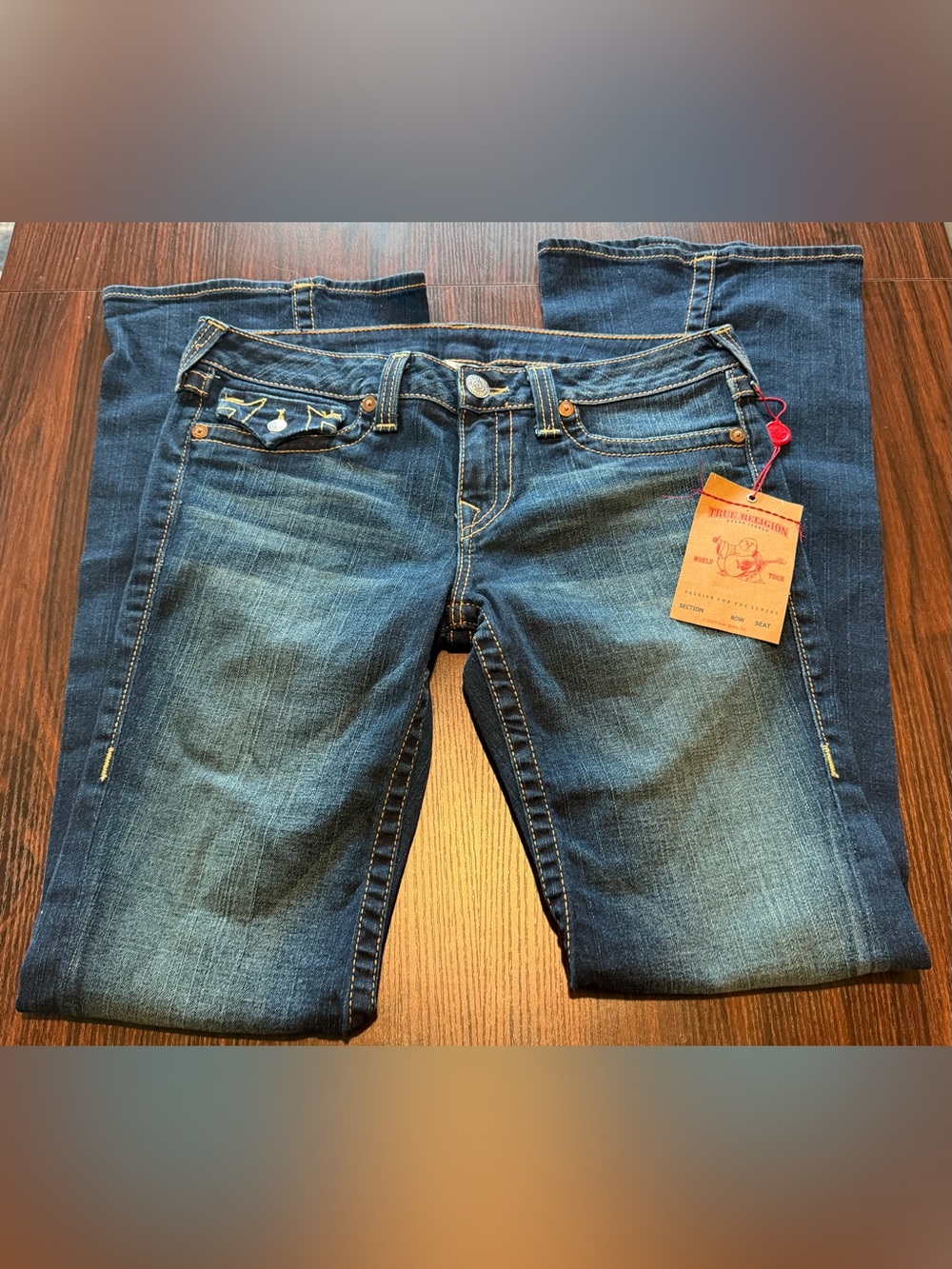 NWT True Religion Joey Heritage Low Rise Big T Flare Jeans Dark Savanna Size 32 - Picture 3 of 14